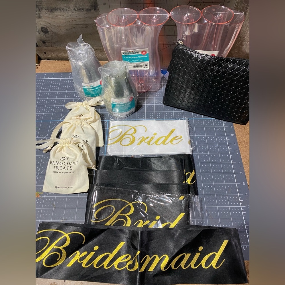 BRIDESMAID/BACHELORETTE ESSENTIAL BUNDLE!​